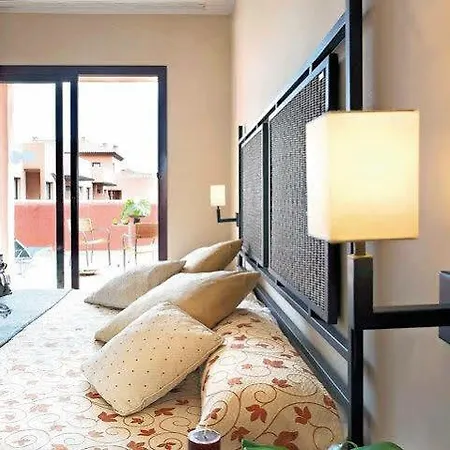 Pierre & Appart hôtel 4*