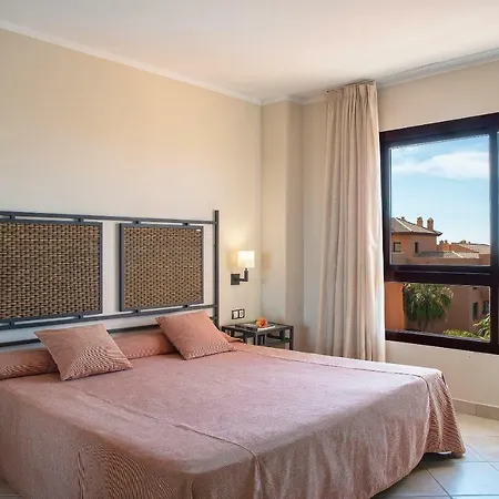 Lejlighedshotel Pierre & 4*