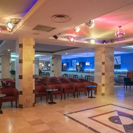 Pierre & 4* Estepona